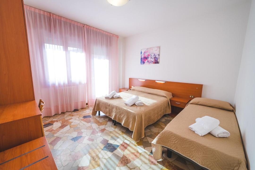 Hotel Grand Prix Sottomarina Ngoại thất bức ảnh