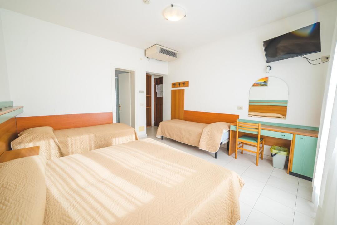 Hotel Grand Prix Sottomarina Ngoại thất bức ảnh