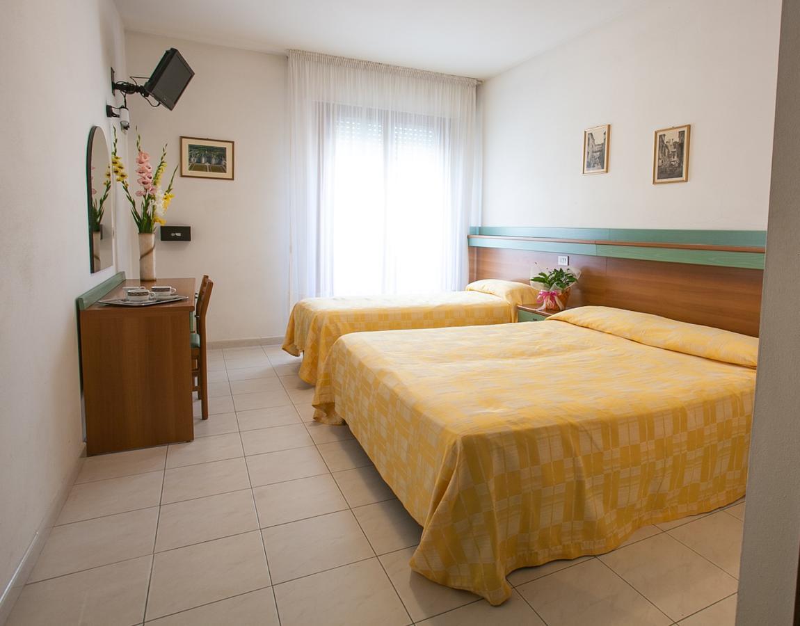 Hotel Grand Prix Sottomarina Ngoại thất bức ảnh
